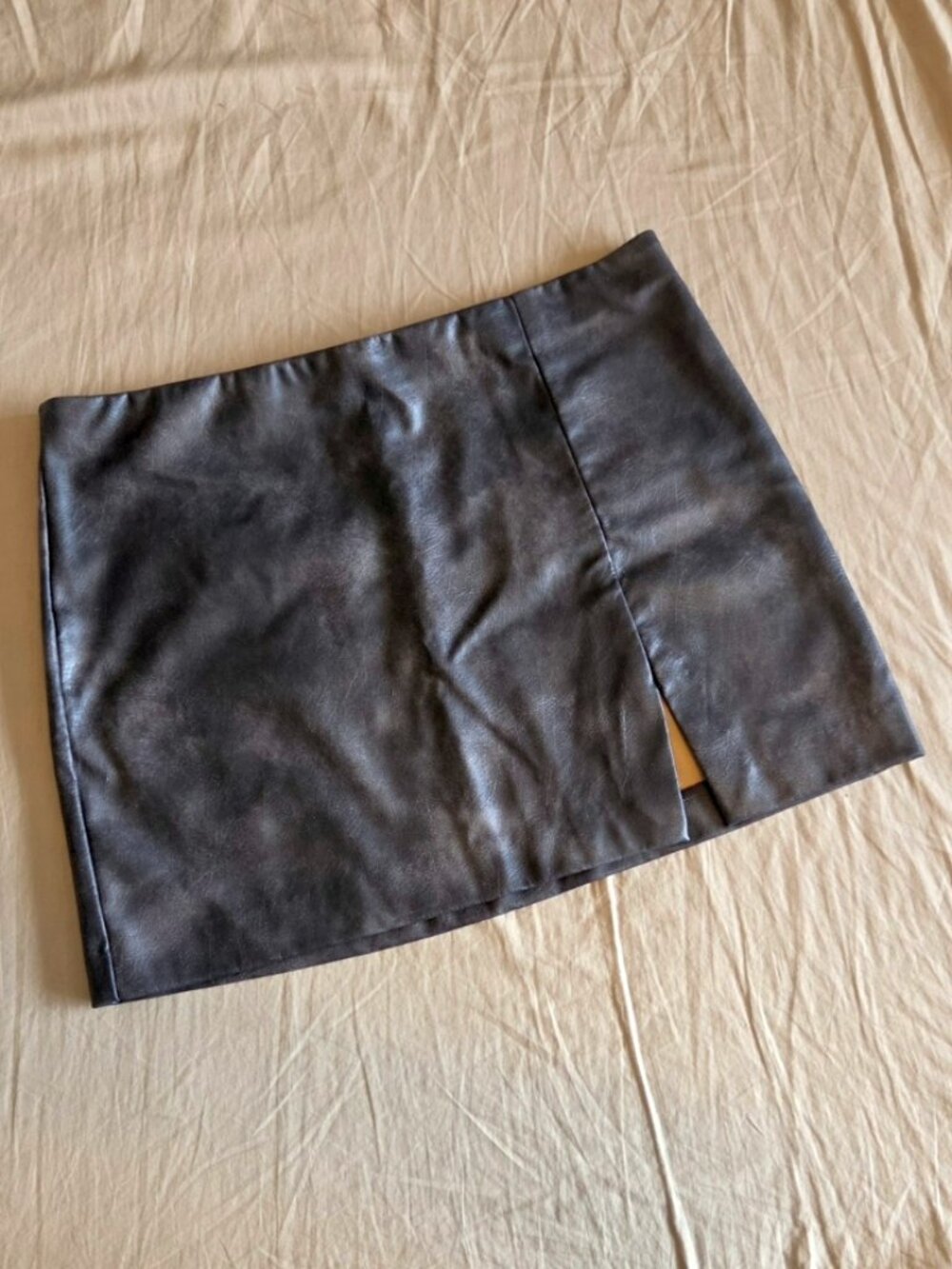 H&M - Slit-hem Mini Skirt